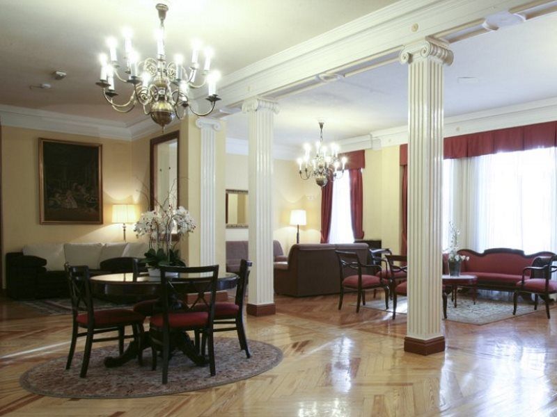 Hotel Mediodia Madrid Exterior photo