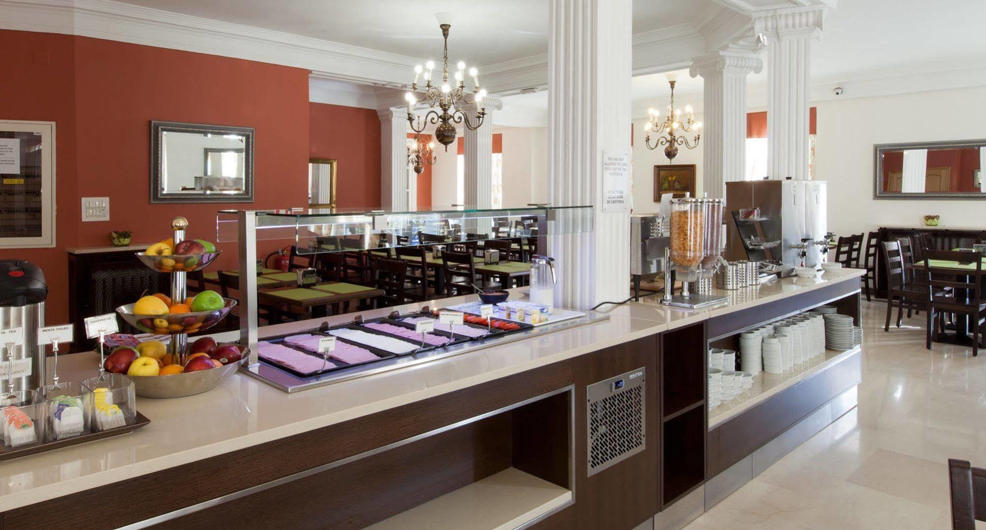 Hotel Mediodia Madrid Exterior photo